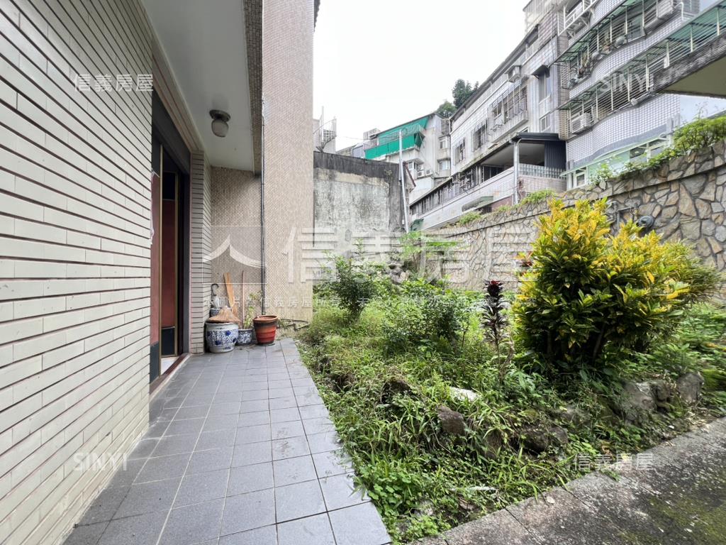 再興獨戶別墅透天房屋室內格局與周邊環境