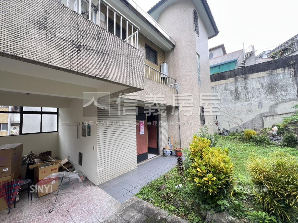 再興獨戶別墅透天房屋室內格局與周邊環境