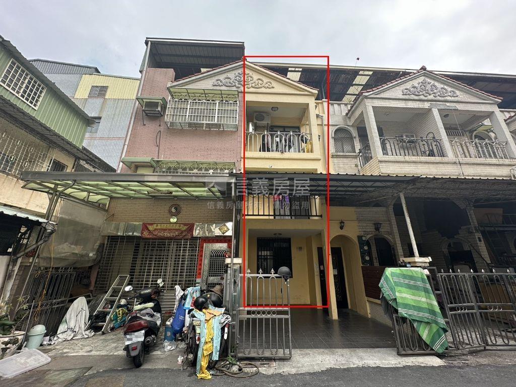近鳳西國小精美騎樓透天房屋室內格局與周邊環境