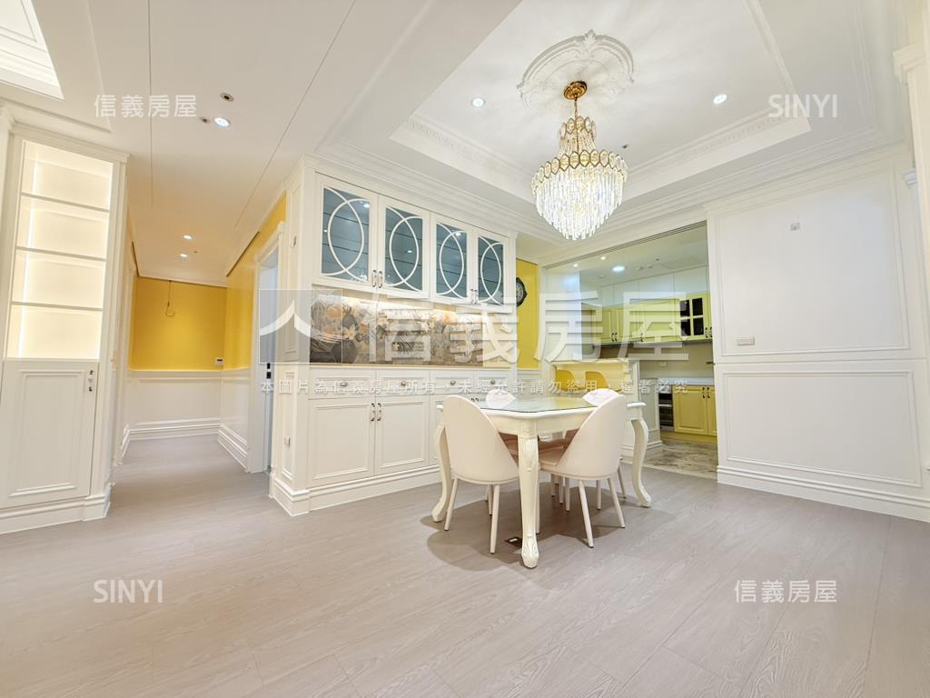 近ＳＯＧＯ龍騰富御豪邸房屋室內格局與周邊環境