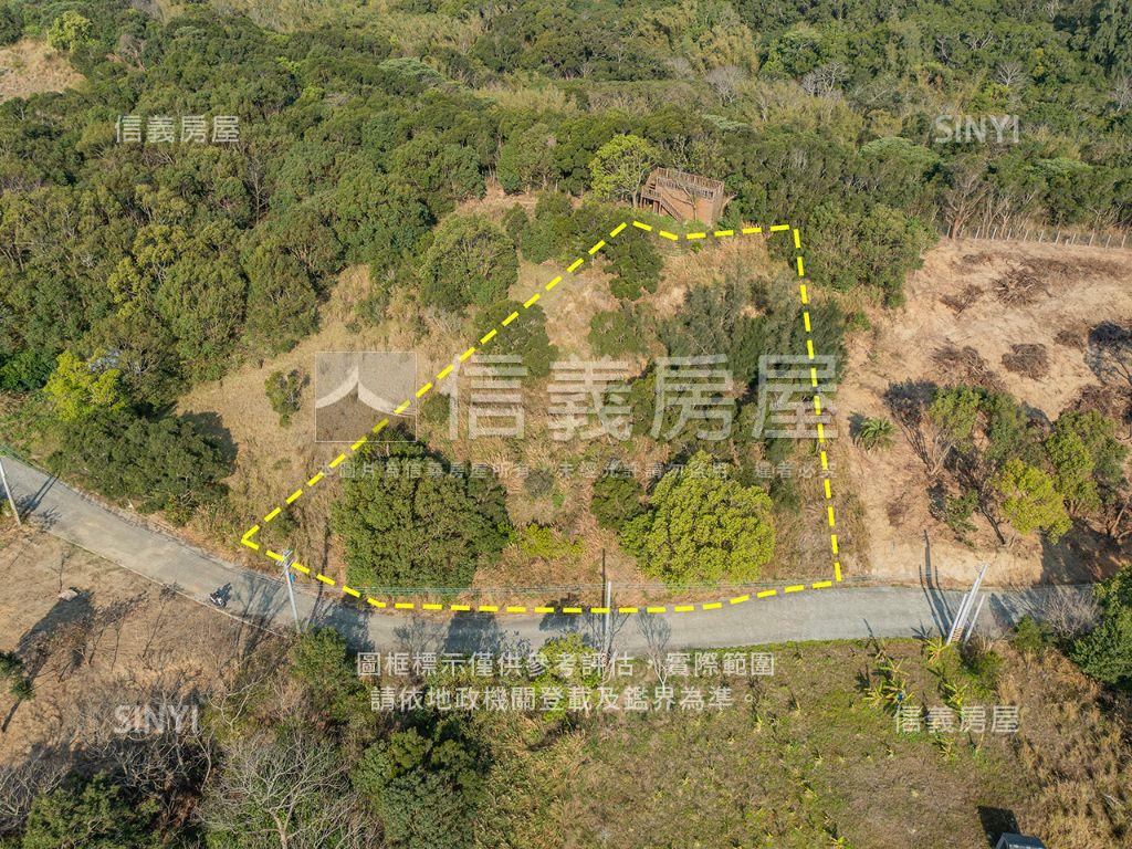 近青青草原土地１房屋室內格局與周邊環境