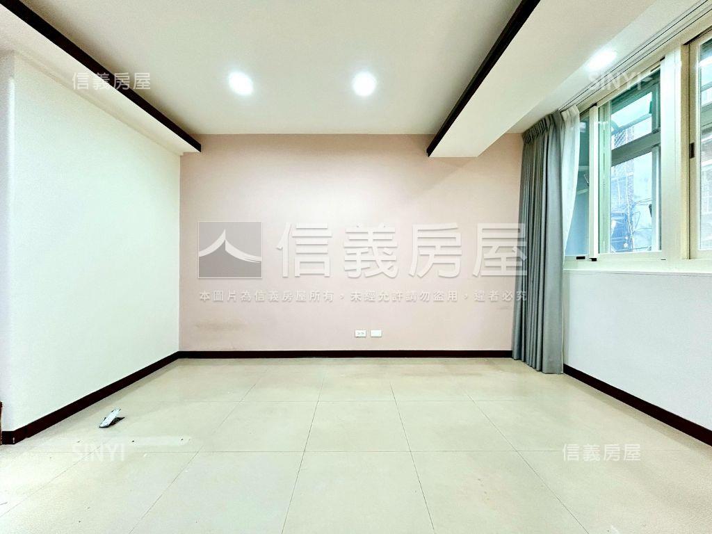 大橋頭捷運美妝二樓房屋室內格局與周邊環境