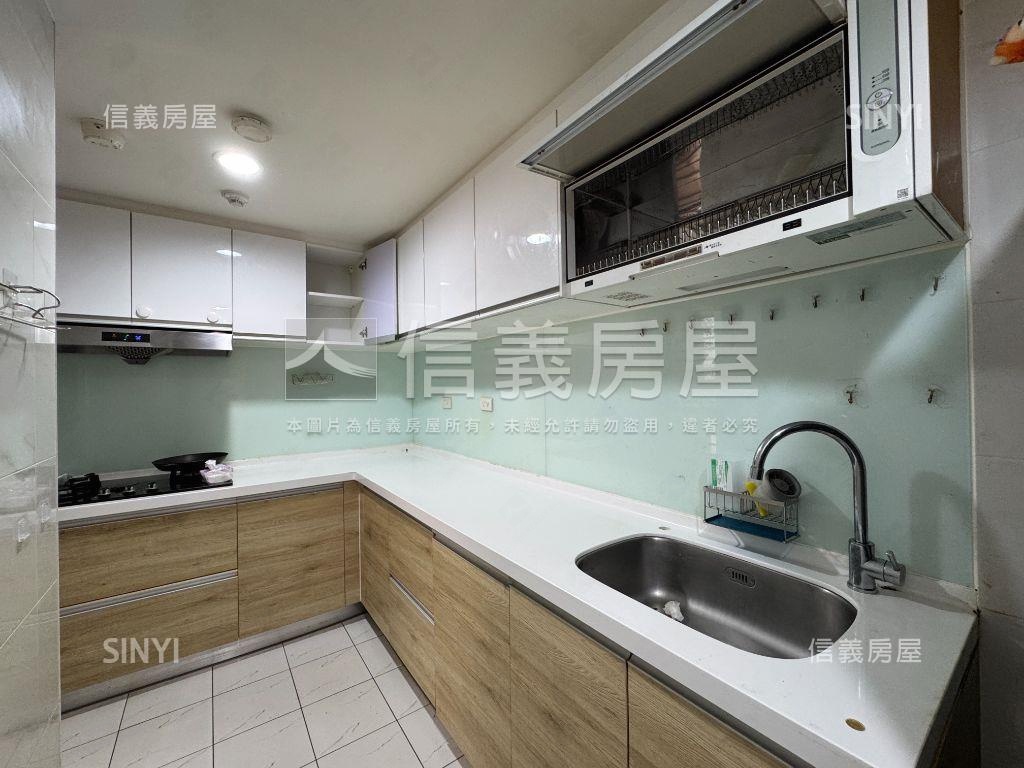 主推·東湖畔美妝三房車位房屋室內格局與周邊環境