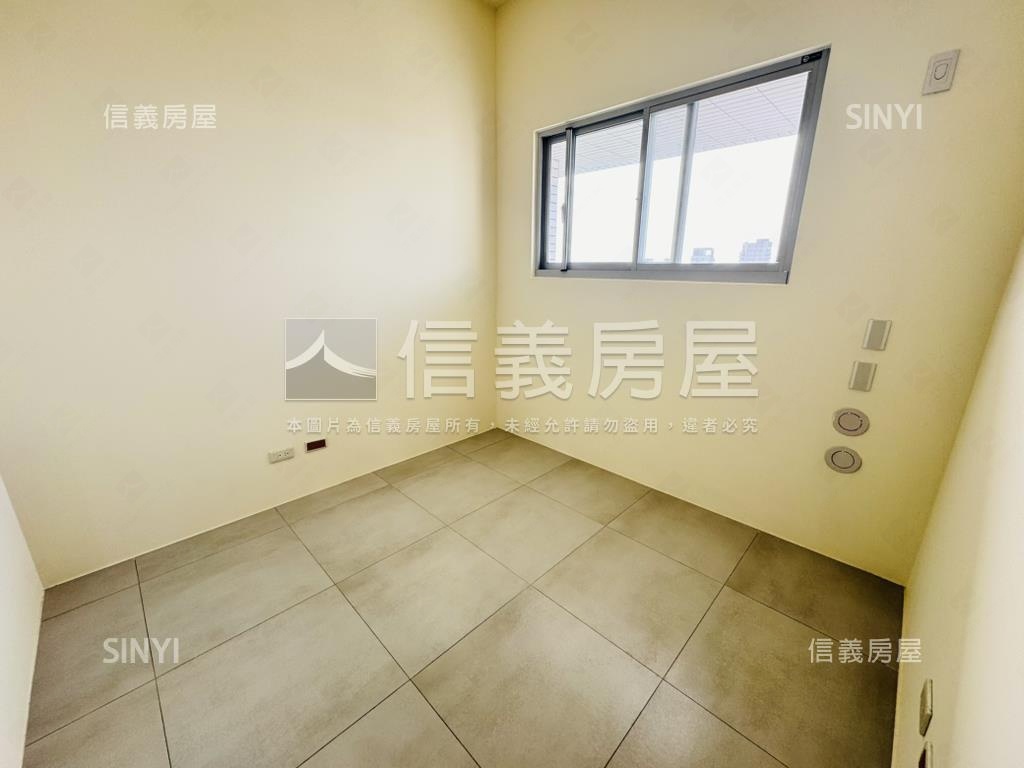 九份子泰嘉樸日景觀平車宅房屋室內格局與周邊環境