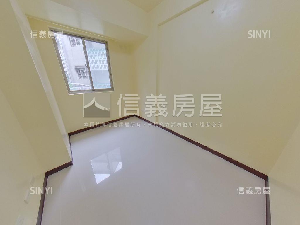雙捷獨棟華廈１房屋室內格局與周邊環境