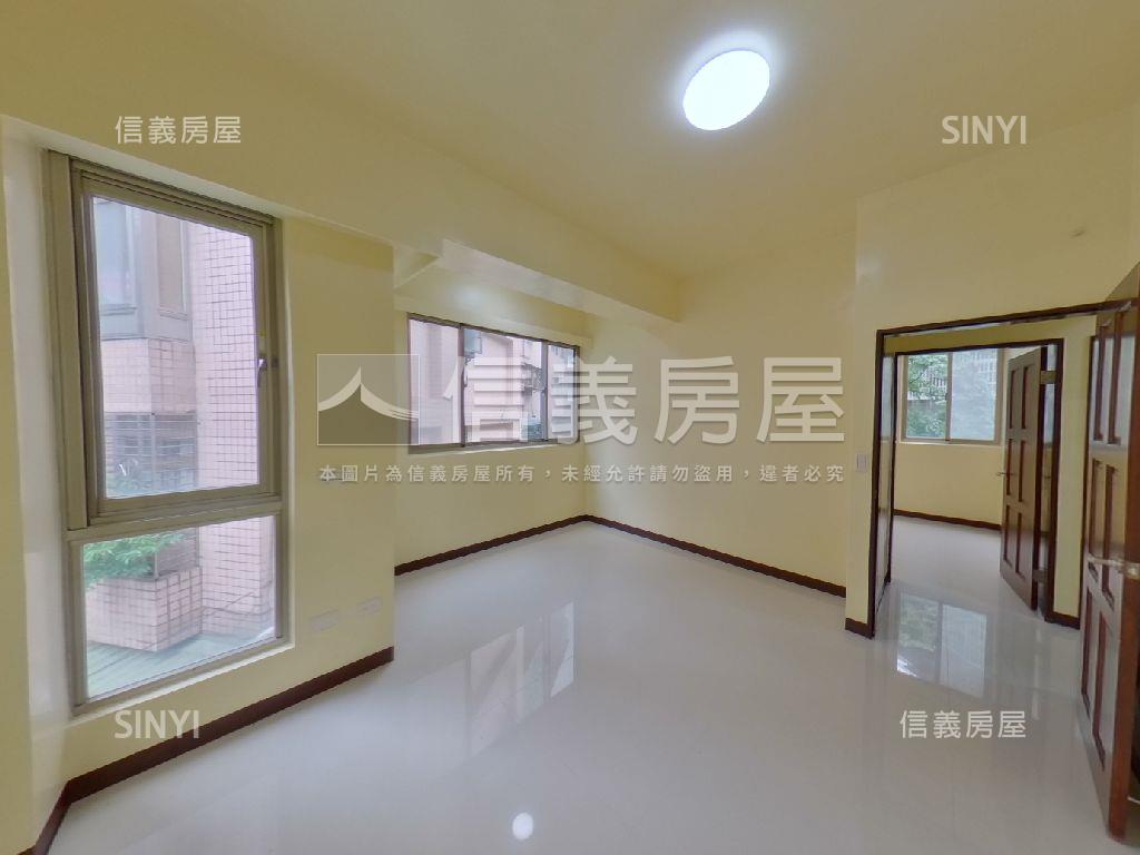 雙捷獨棟華廈１房屋室內格局與周邊環境