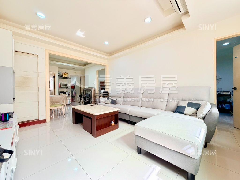 近三民高中四房房屋室內格局與周邊環境