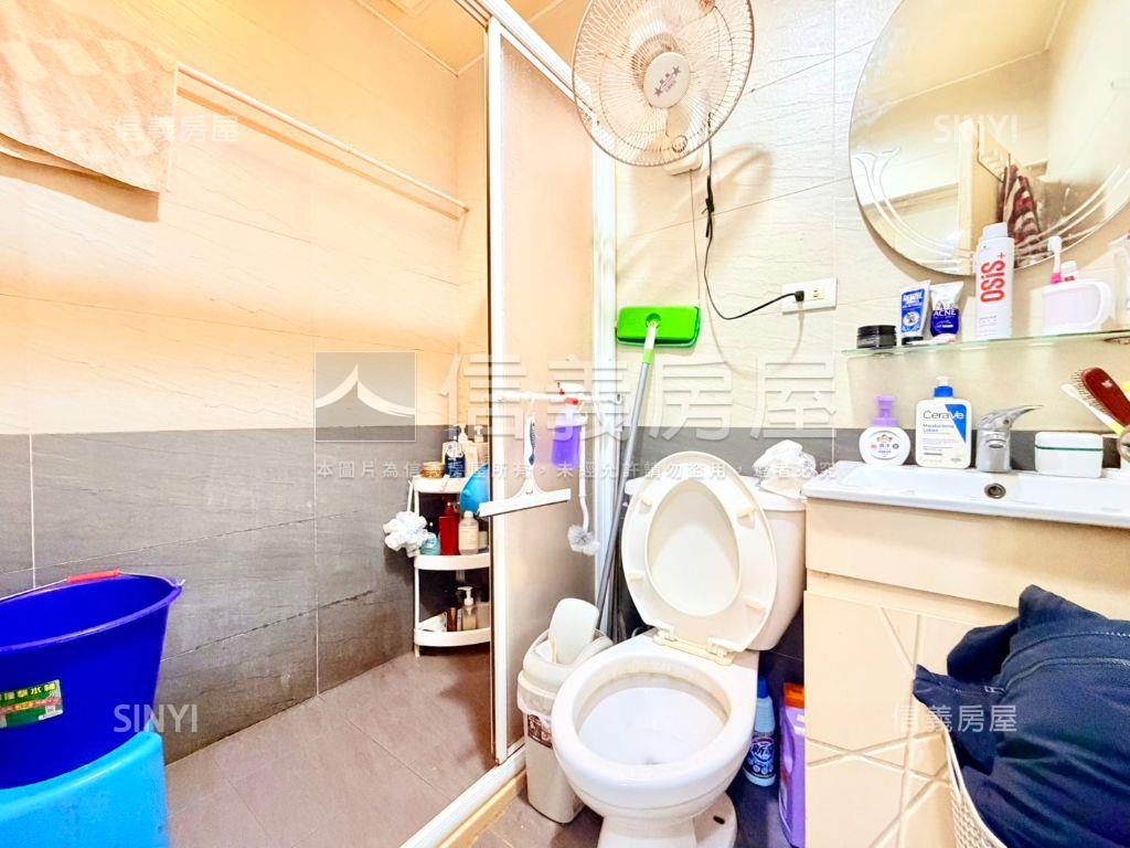 近三民高中四房房屋室內格局與周邊環境