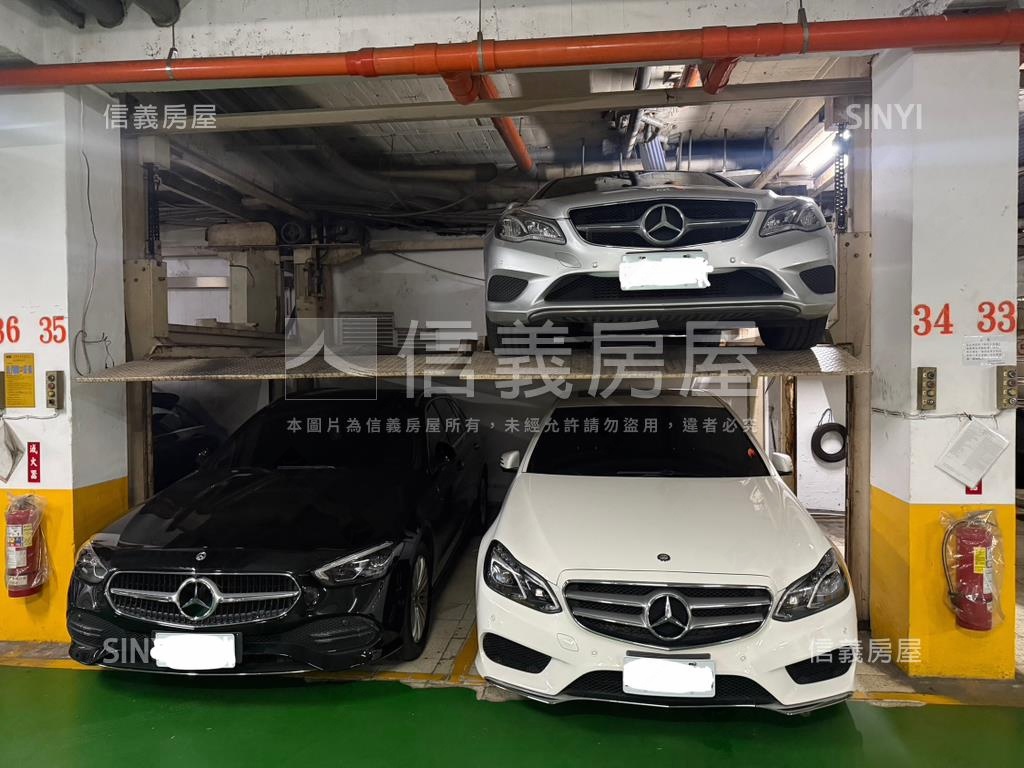 仁愛路★Ｂ１車位房屋室內格局與周邊環境