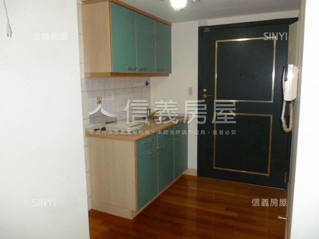 湖適套房房屋室內格局與周邊環境