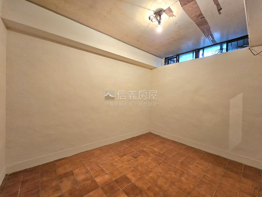 龍門金華住店辦多功能大苑房屋室內格局與周邊環境
