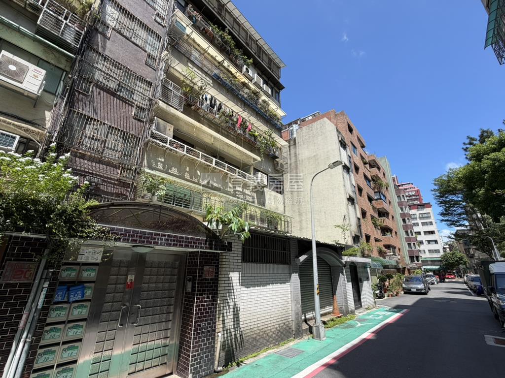 龍門金華住店辦多功能大苑房屋室內格局與周邊環境