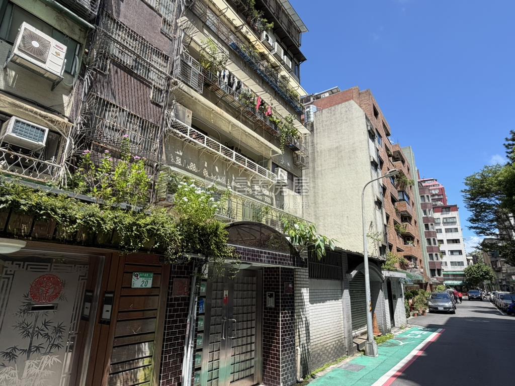 龍門金華住店辦多功能大苑房屋室內格局與周邊環境