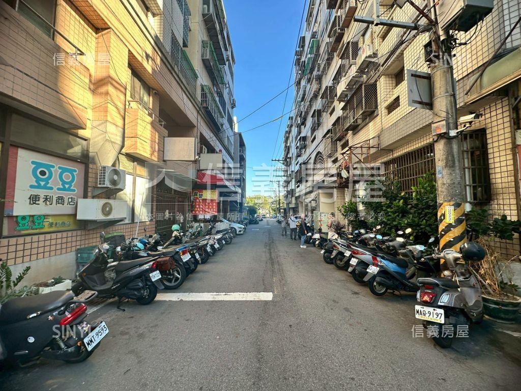 西屯！近工業區美兩房華廈房屋室內格局與周邊環境