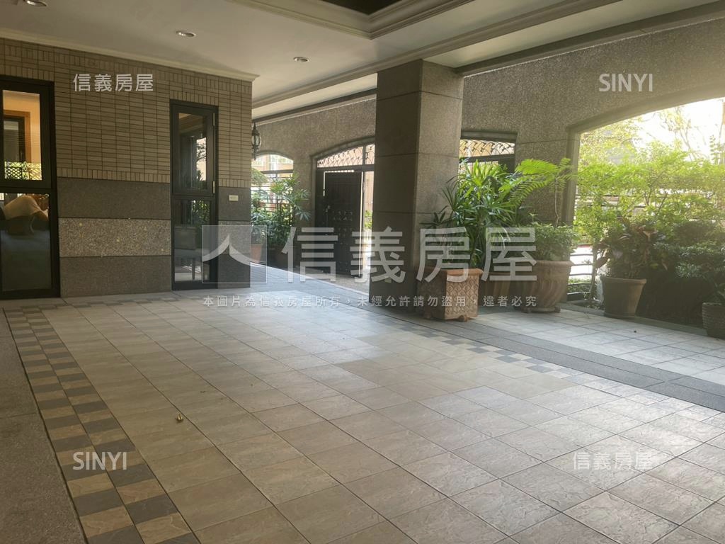 昇陽麗芙雙車位房屋室內格局與周邊環境