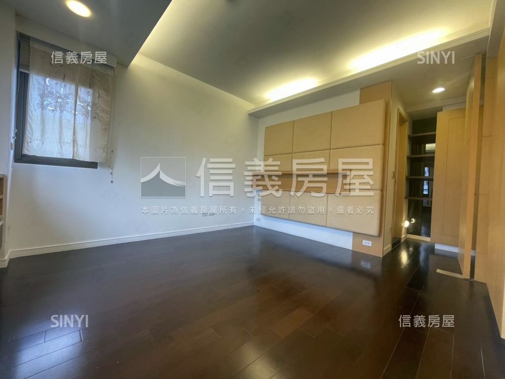 昇陽麗芙雙車位房屋室內格局與周邊環境