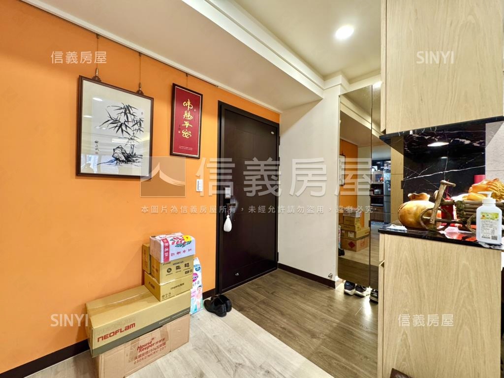 福懋心湛採光佳四房大平車房屋室內格局與周邊環境