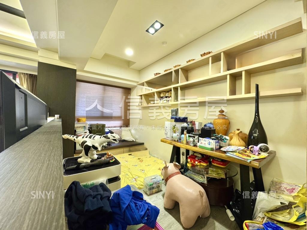 福懋心湛採光佳四房大平車房屋室內格局與周邊環境