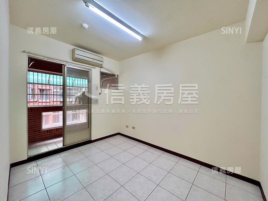 三民國小旁華廈房屋室內格局與周邊環境