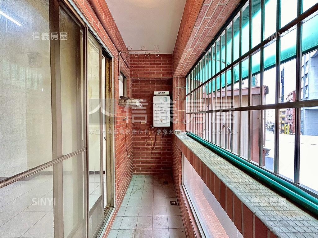 三民國小旁華廈房屋室內格局與周邊環境