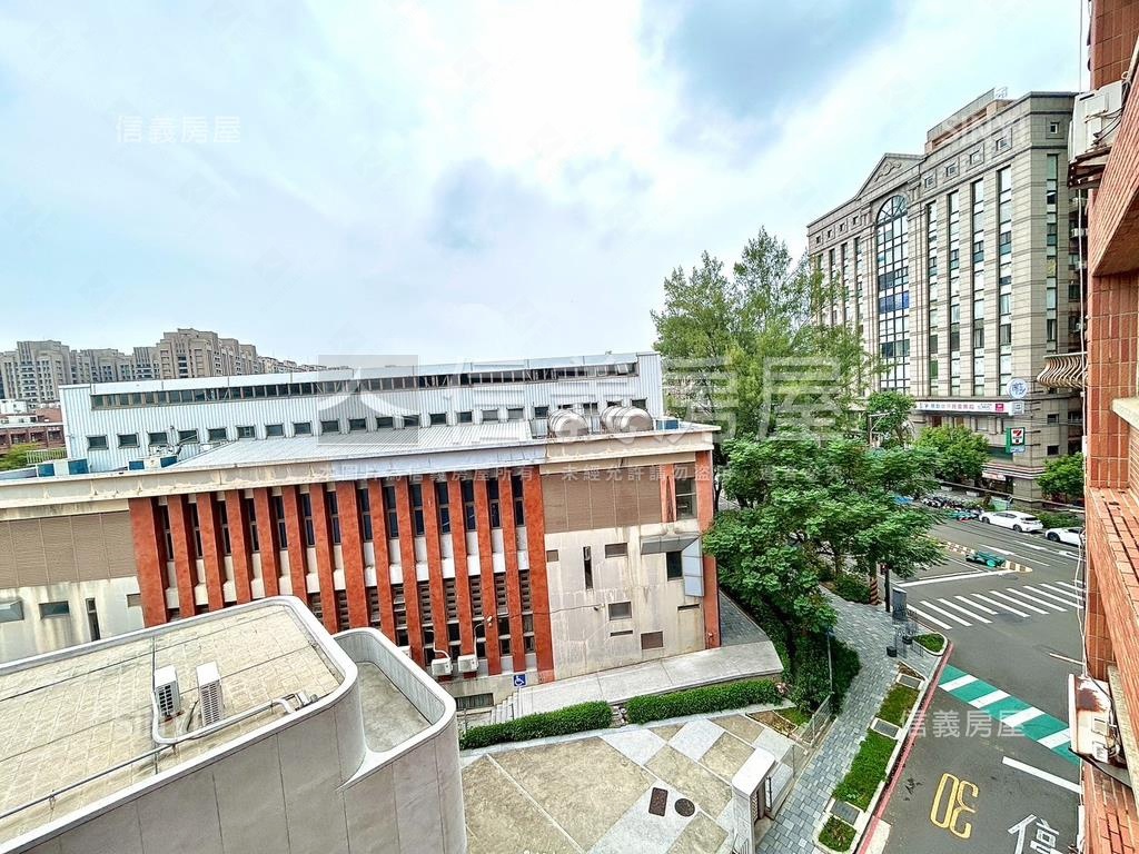 三民國小旁華廈房屋室內格局與周邊環境