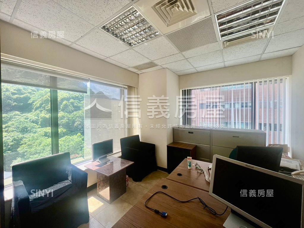 環球世貿景觀辦公房屋室內格局與周邊環境