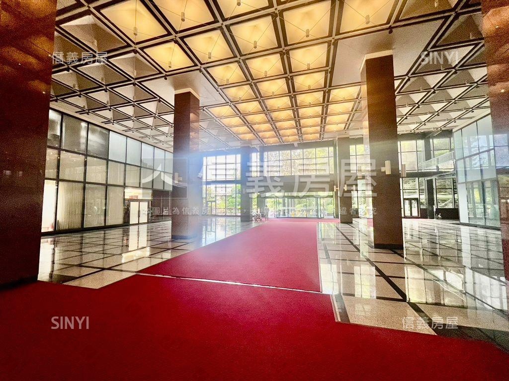 環球世貿景觀辦公房屋室內格局與周邊環境