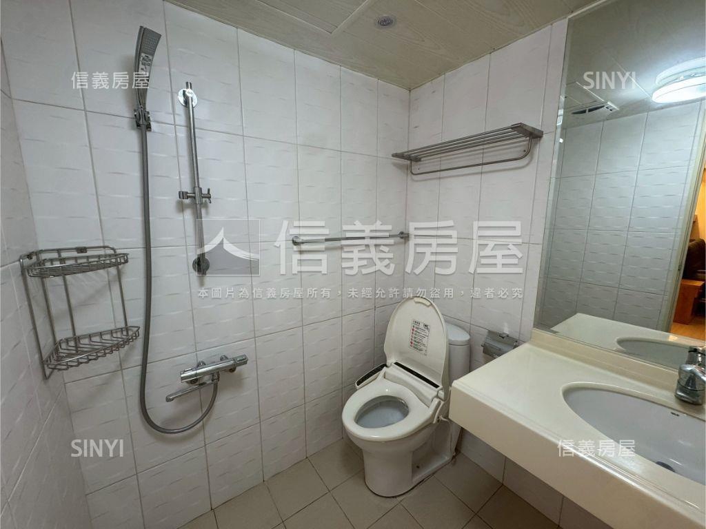 近中國醫親家時上三房平車房屋室內格局與周邊環境