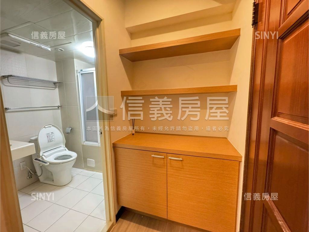 近中國醫親家時上三房平車房屋室內格局與周邊環境