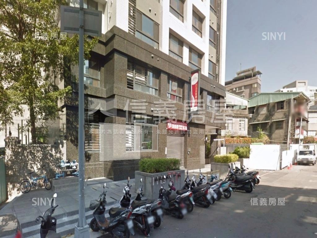 近中國醫親家時上三房平車房屋室內格局與周邊環境