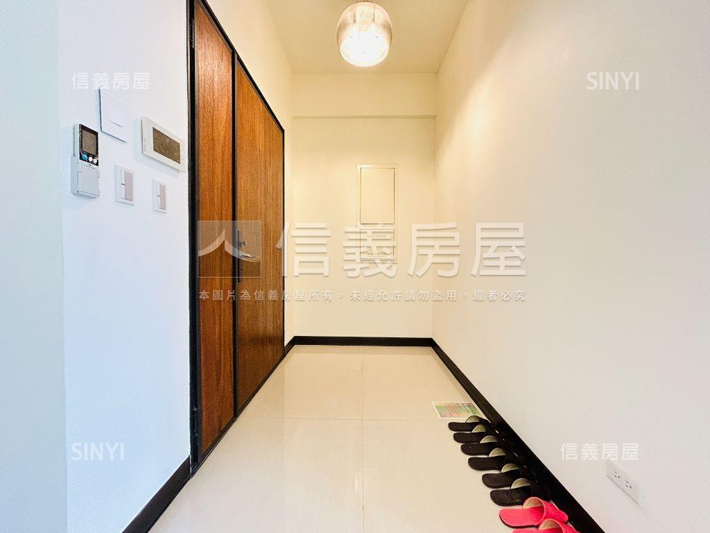 天藝巴洛克．中庭美四房房屋室內格局與周邊環境