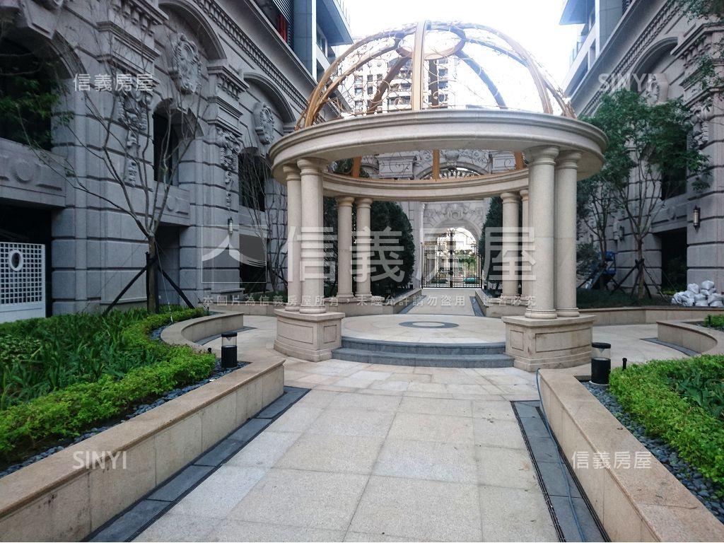 天藝巴洛克．中庭美四房房屋室內格局與周邊環境