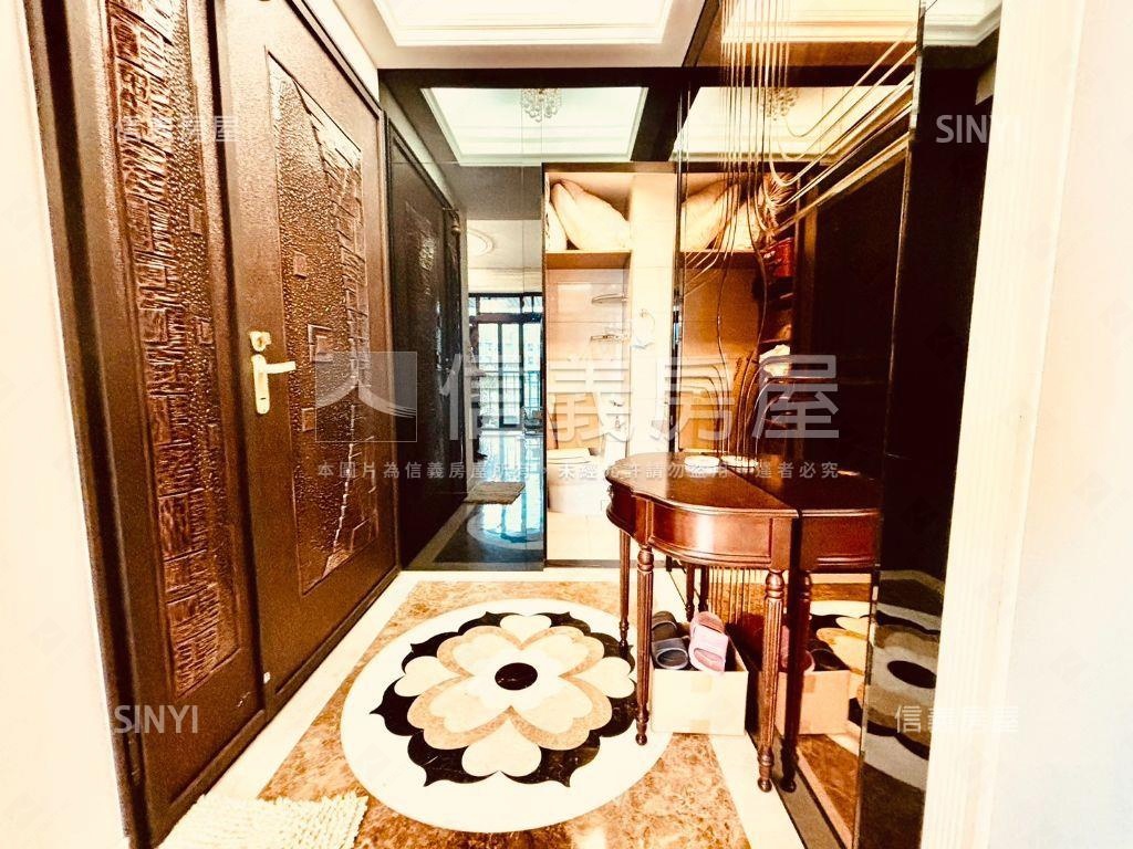 中正豪園採光明亮美宅房屋室內格局與周邊環境