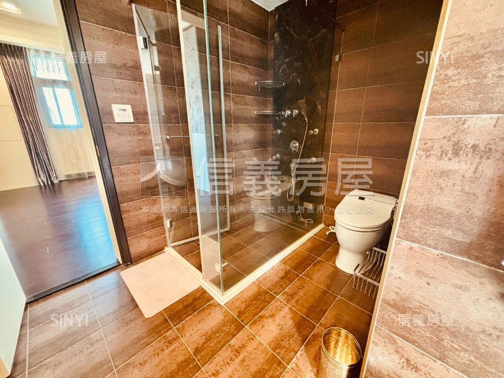 中正豪園採光明亮美宅房屋室內格局與周邊環境