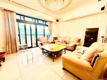 中正帝景明亮名邸