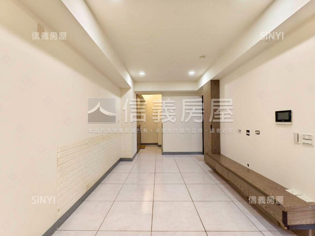 戀戀ＬＩＦＥ小資兩房平車房屋室內格局與周邊環境