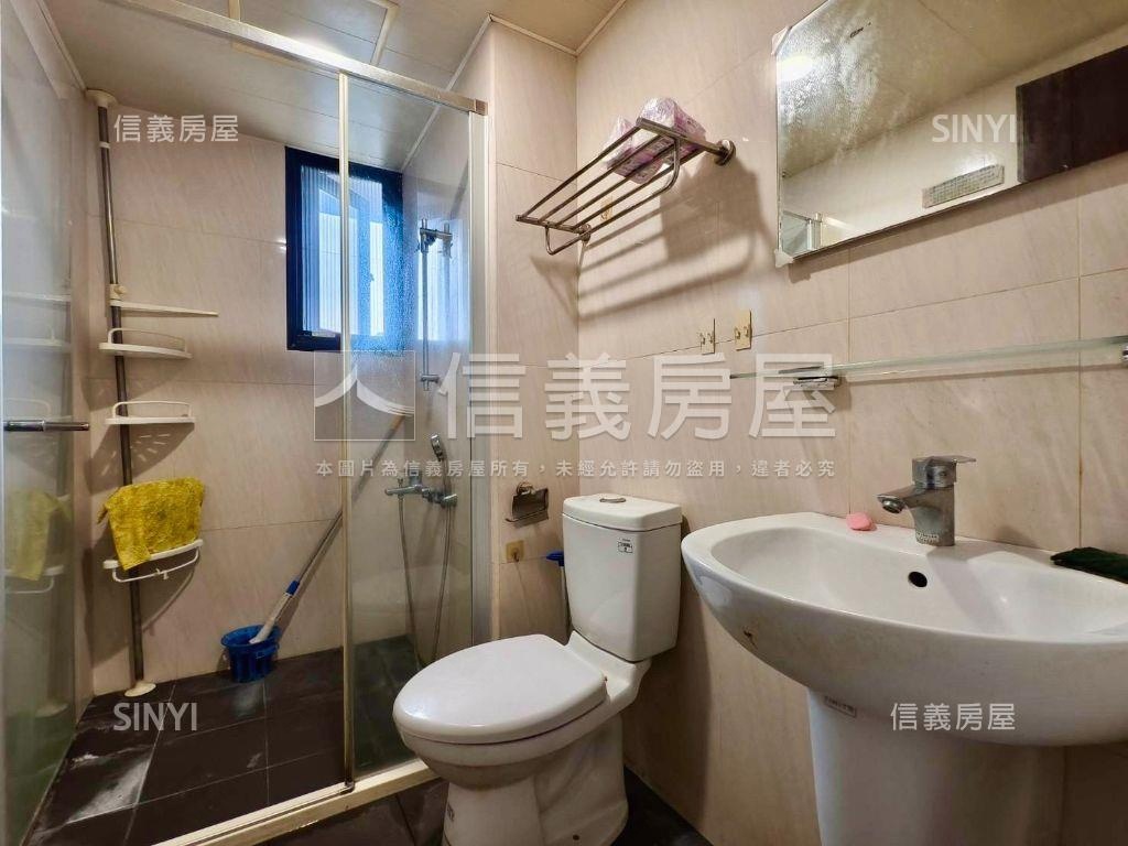 戀戀ＬＩＦＥ小資兩房平車房屋室內格局與周邊環境