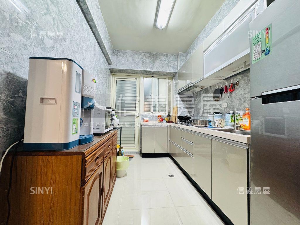 華新漂亮三房華廈房屋室內格局與周邊環境