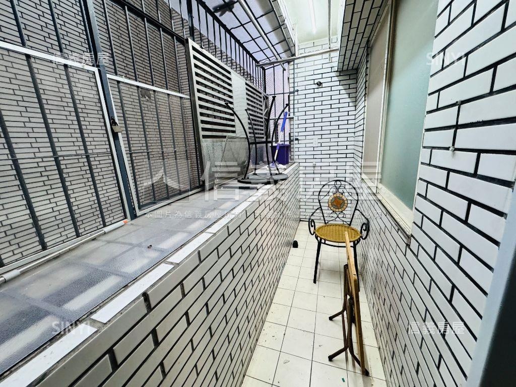 華新漂亮三房華廈房屋室內格局與周邊環境