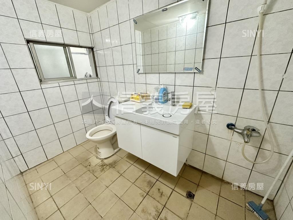 太原園道賴厝大面寬金店面房屋室內格局與周邊環境