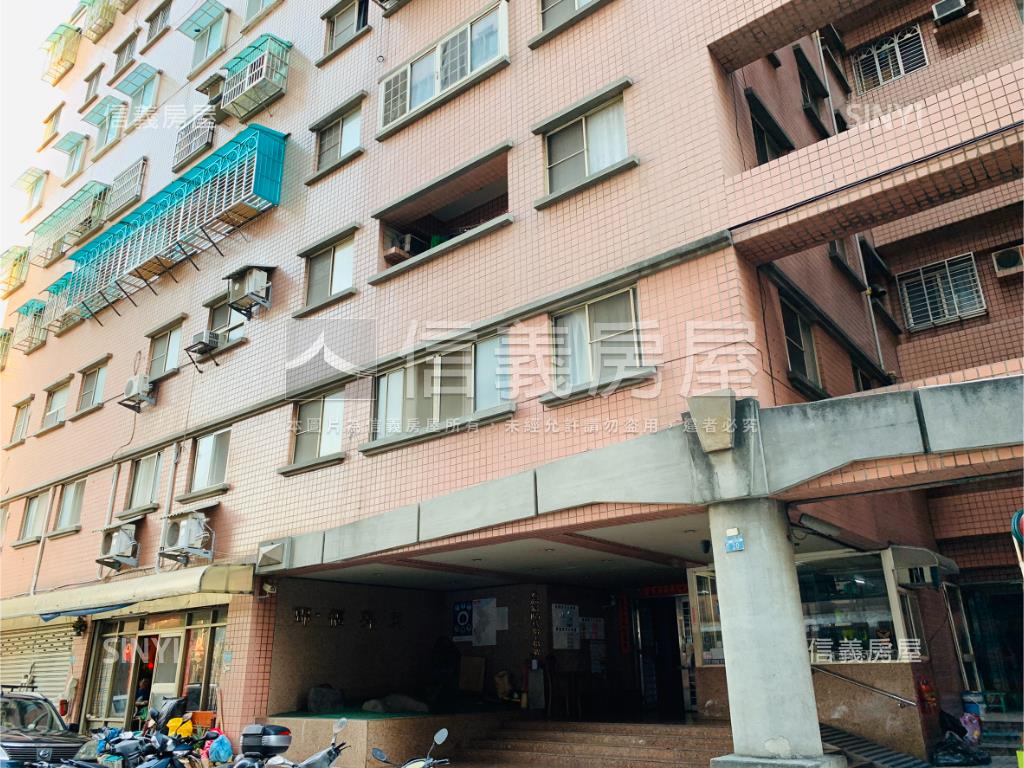 面寬約８米一樓房屋室內格局與周邊環境