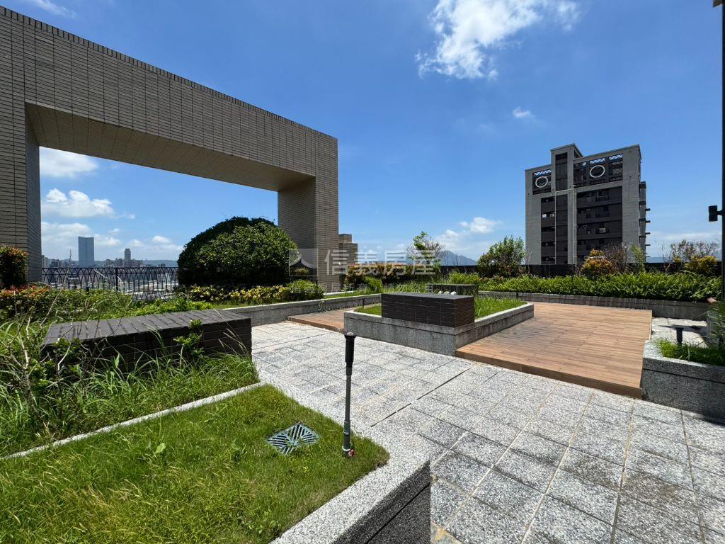 公園景觀遠眺視野美２房房屋室內格局與周邊環境