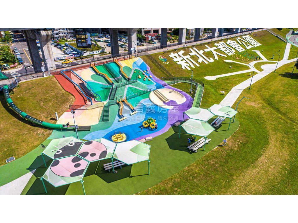公園景觀遠眺視野美２房房屋室內格局與周邊環境