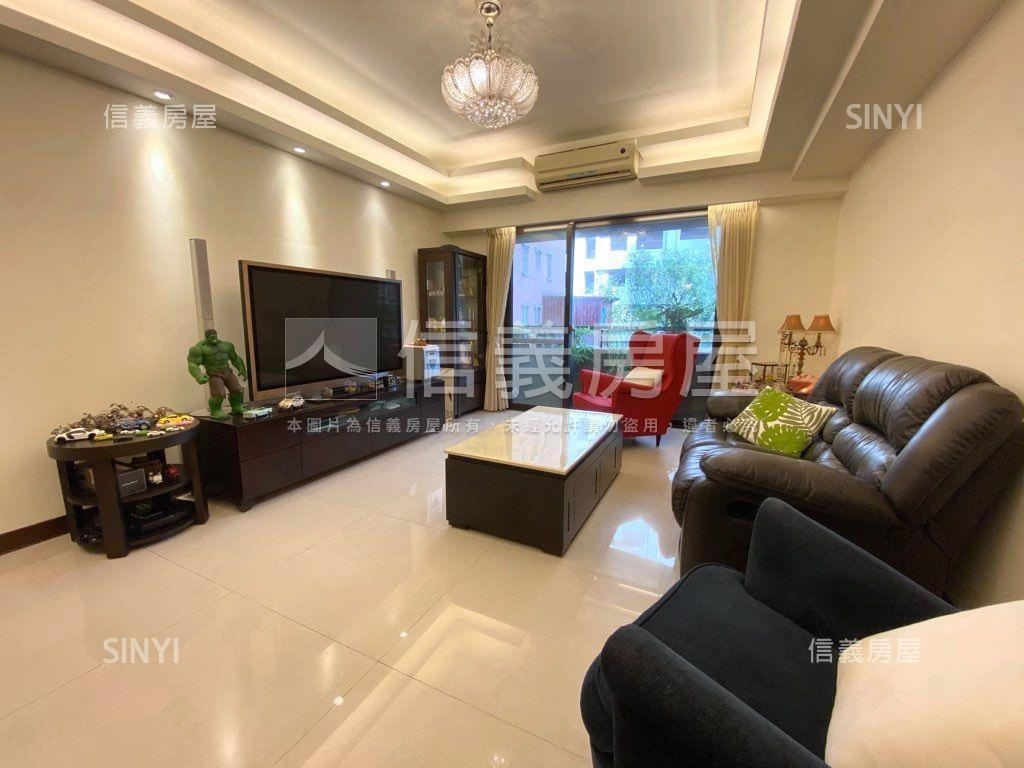 國璽‧霸氣入住高質感四房房屋室內格局與周邊環境