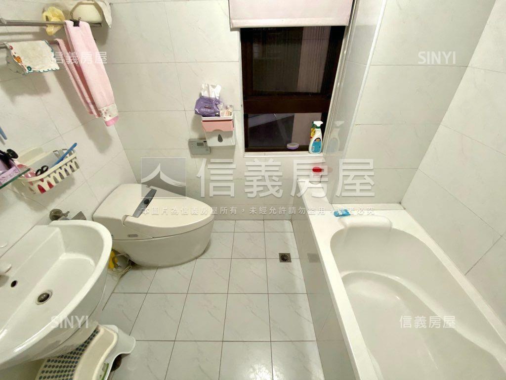 國璽‧霸氣入住高質感四房房屋室內格局與周邊環境