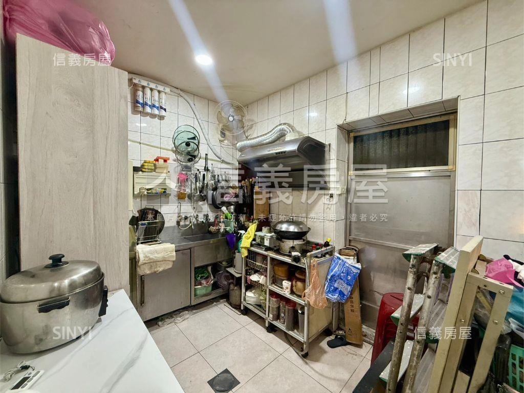 延吉街一樓大空間房屋室內格局與周邊環境