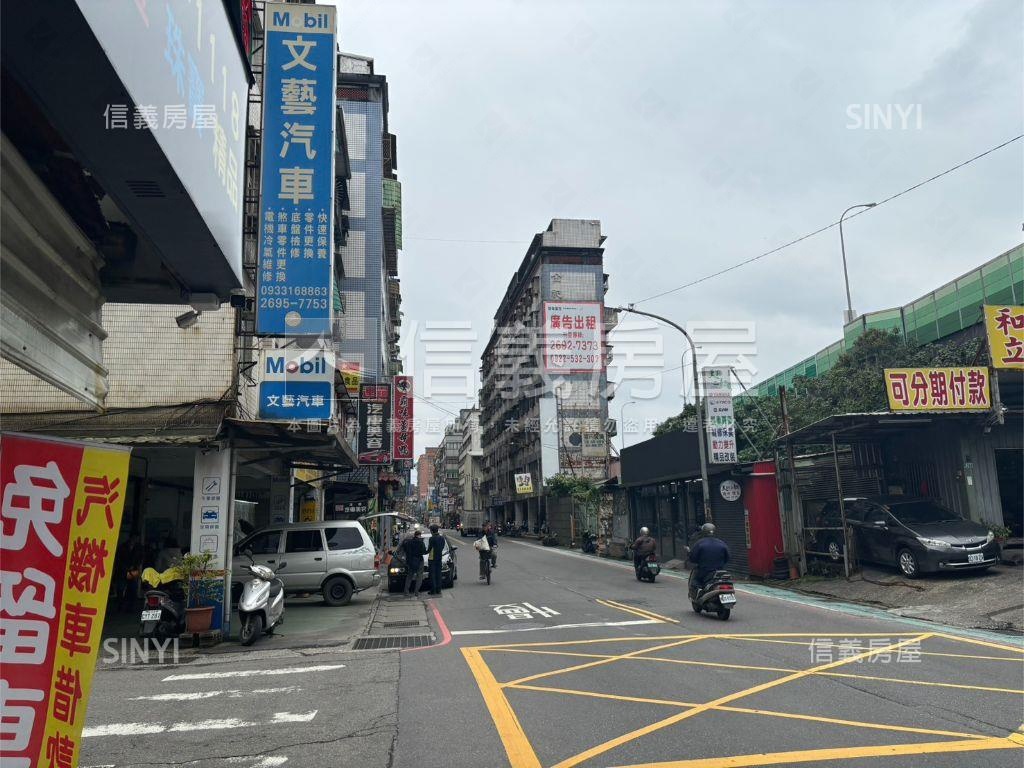 明峰街一樓大空間隔套房屋室內格局與周邊環境