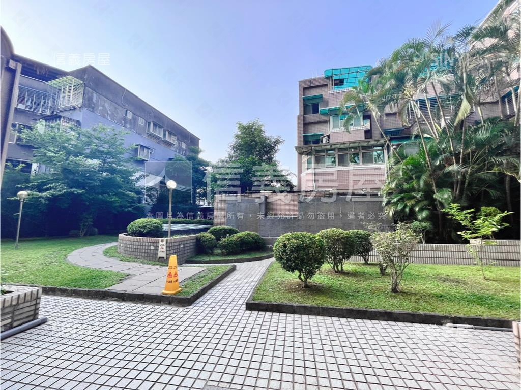 店長推薦。加冕曲採光空間房屋室內格局與周邊環境