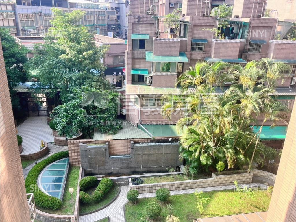 店長推薦。加冕曲採光空間房屋室內格局與周邊環境