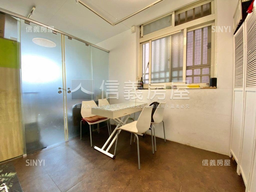摩天鎮．遠景２＋１房屋室內格局與周邊環境